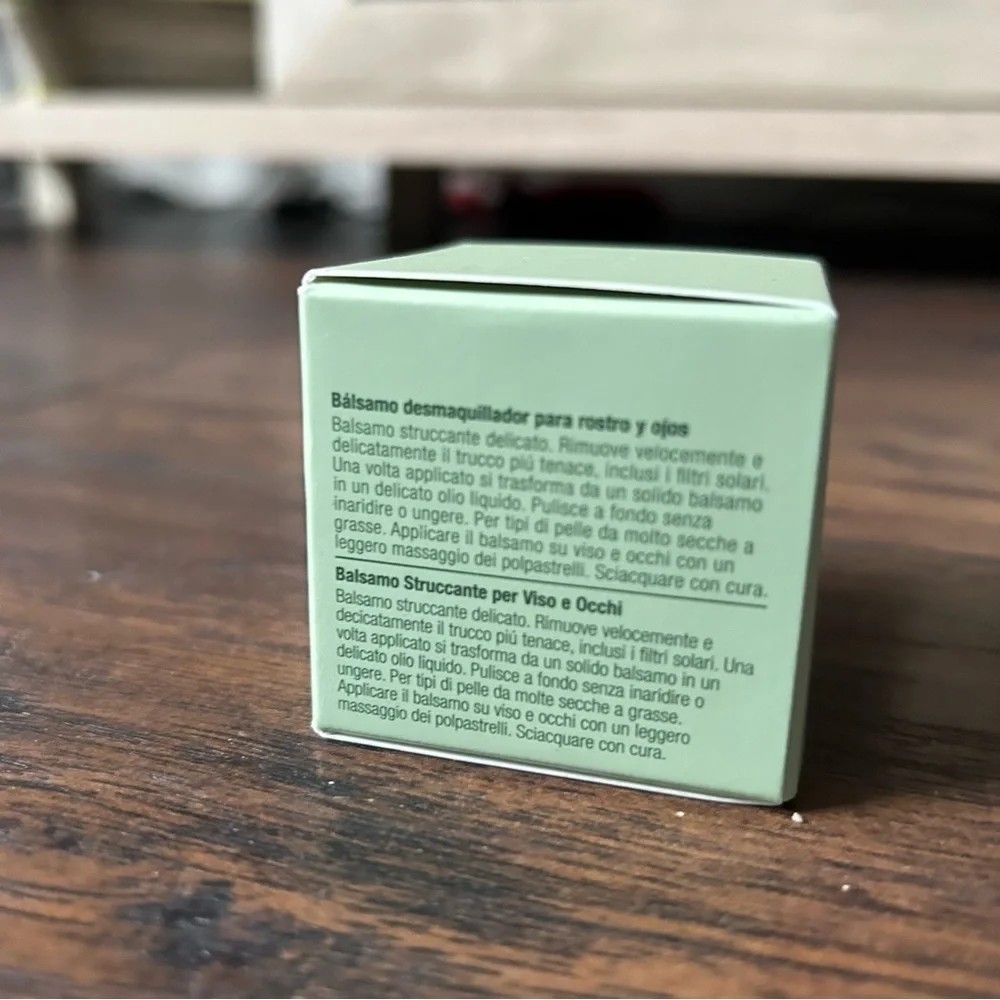 Clinique take the day off cleansing balm